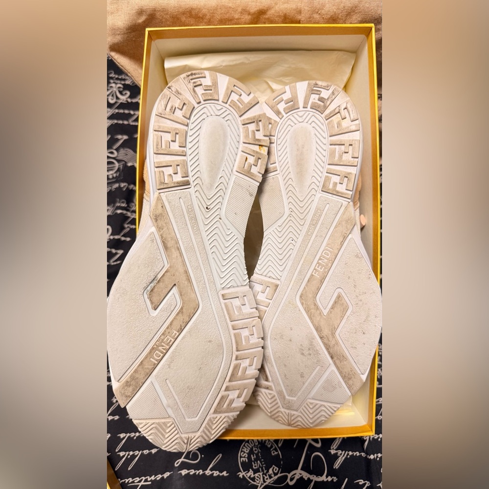 Fendi Women's Beige and Pink Lace-Up Sneakers - Picture 2 of 2